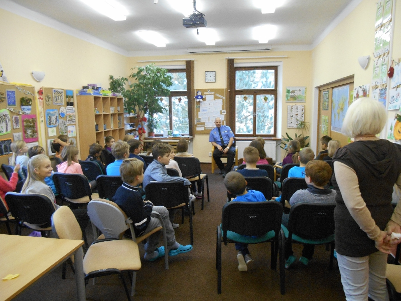 7. 11. Beseda s velitelem MP